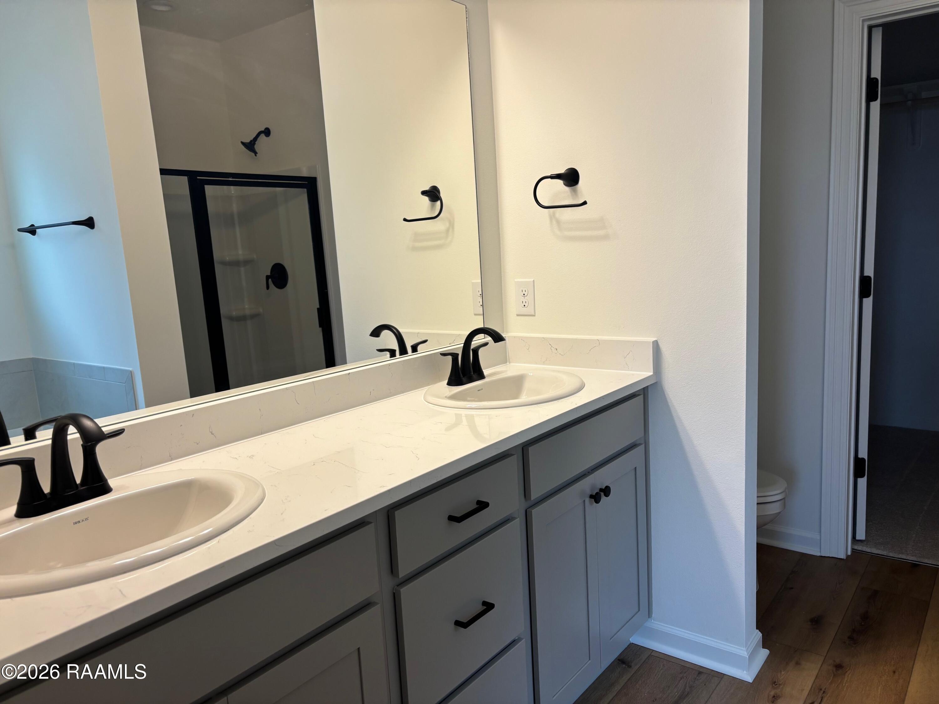 113 Dawson Avenue Maurice, LA 70555 - Photo 3 of 7 BATHROOM