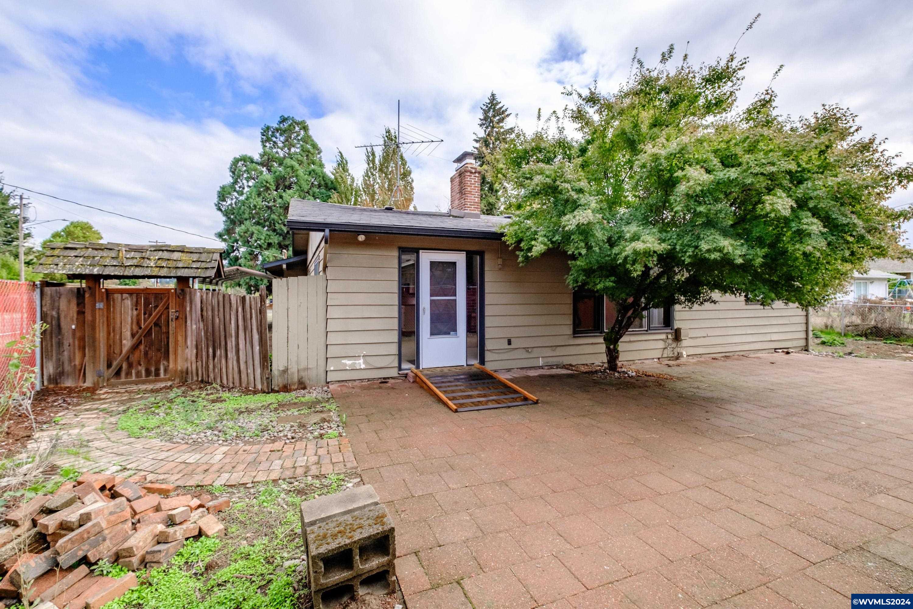 4703 Dakota Road Southeast Salem, OR 97302 - Photo 35 of 36 Gallery Image 35