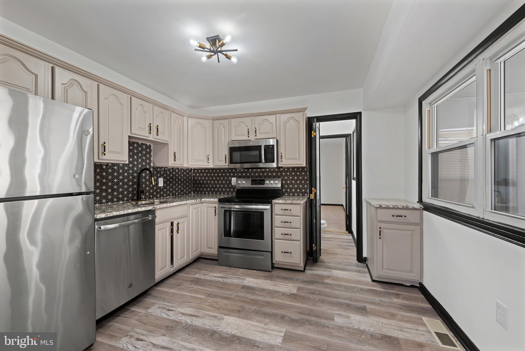 1907 Harewood Road Edgewood, MD 21040 - Photo 13 of 46 Kitchen