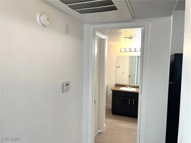 $1,625 | 7255 West Sunset Road, Unit 2141, Las Vegas, NV 89113