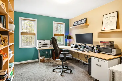 $999,000 | 3 Haines Park Road, Barrington, RI 02806