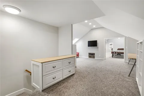 $999,000 | 3 Haines Park Road, Barrington, RI 02806