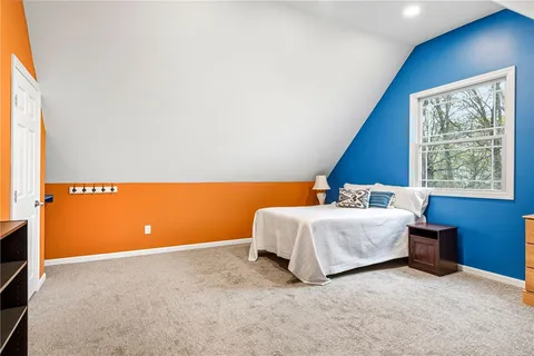 $999,000 | 3 Haines Park Road, Barrington, RI 02806