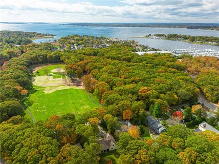 $999,000 | 3 Haines Park Road, Barrington, RI 02806