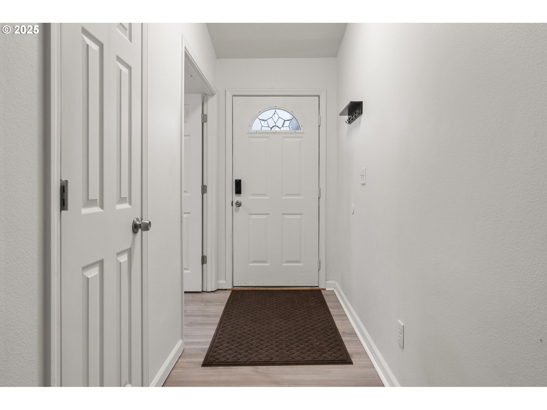 618 Northeast Faloma Road Portland, OR 97211 - Photo 3 of 24 a view of an entryway door
