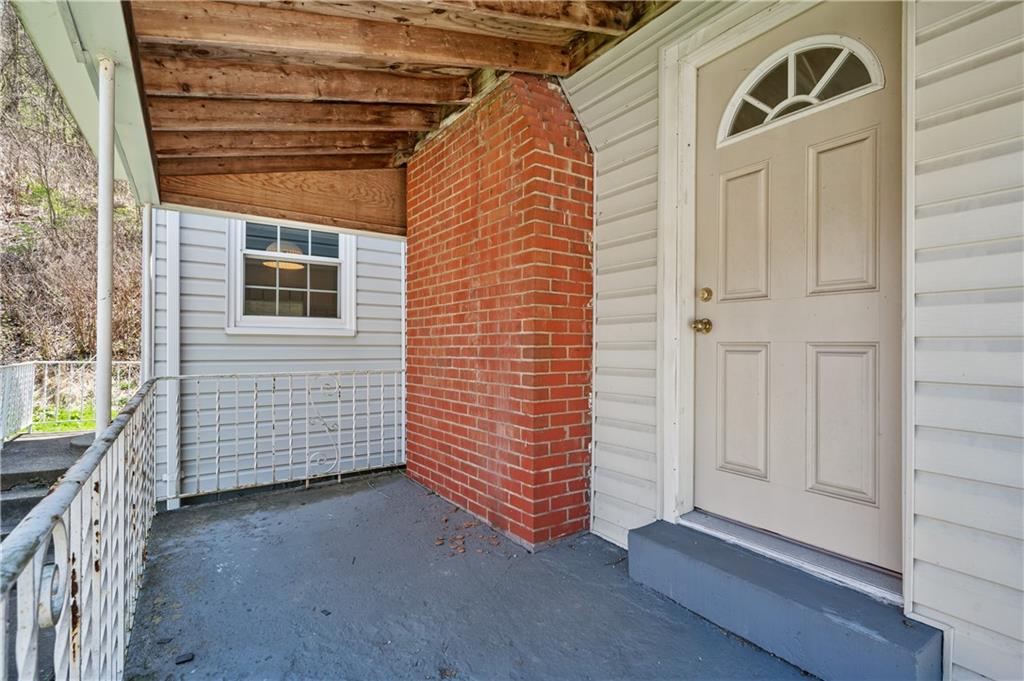 651 Becks Run Road Pittsburgh, PA 15210 - Photo 2 of 24 Gallery Image 2
