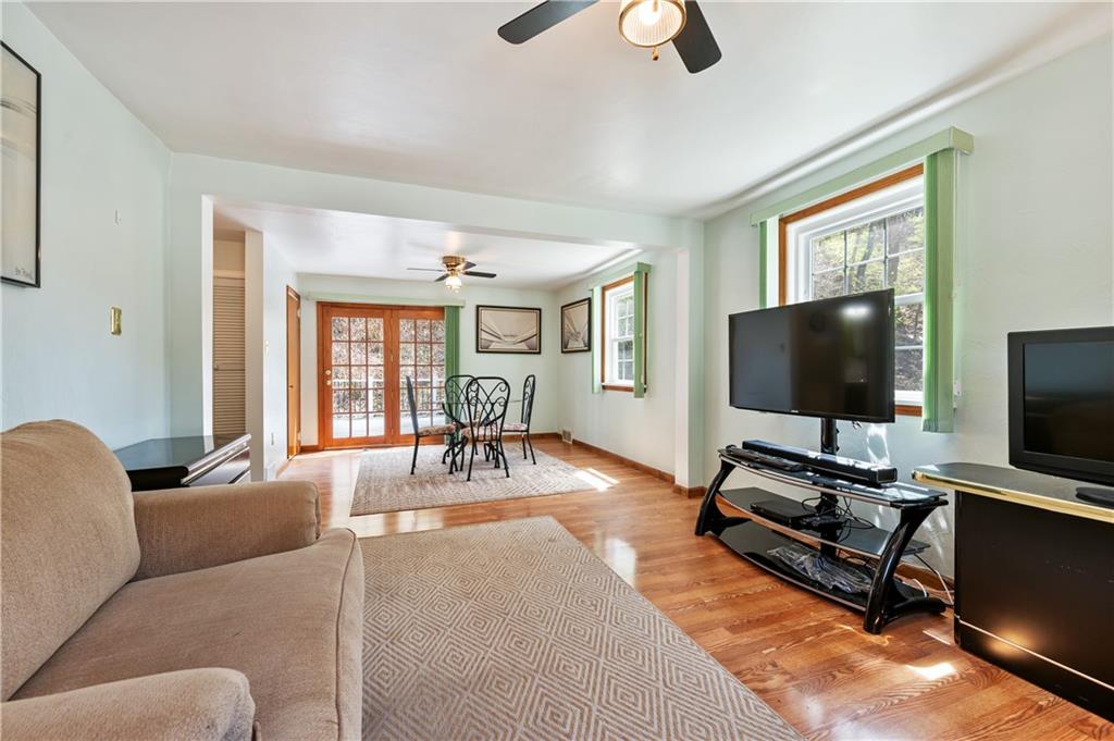 651 Becks Run Road Pittsburgh, PA 15210 - Photo 5 of 24 Gallery Image 5