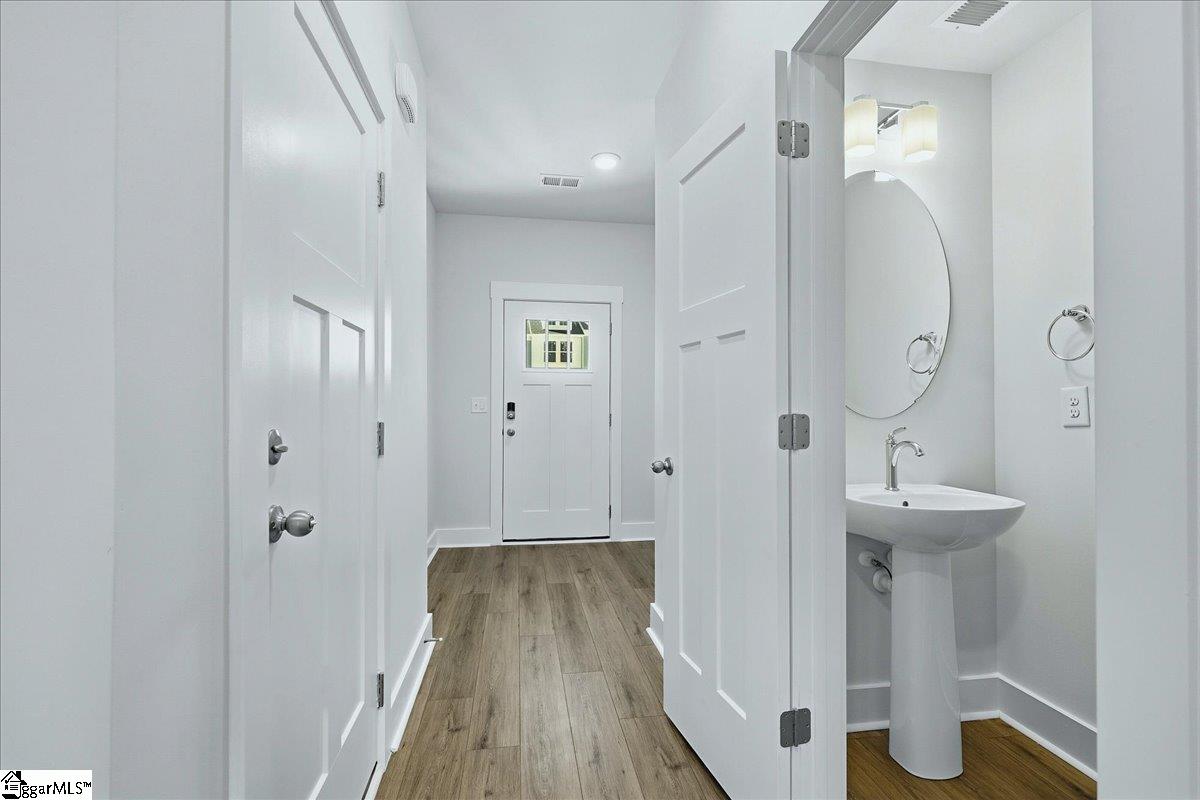 226 Silo Rdg Drive Anderson, SC 29621 - Photo 4 of 32 Gallery Image 4