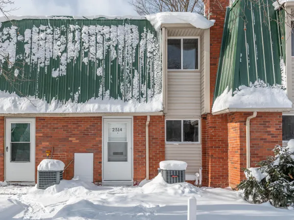 $175,000 | 2514 Townhouse Lane, Kalamazoo, MI 49001