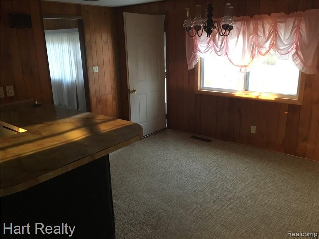 3386 Gosline Road Marlette, MI 48453 - Photo 7 of 14 IMG_2827.JPG