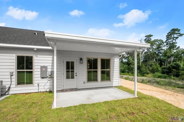 $195,500 | 8007 Arnold Road, Unit 3E, Denham Springs, LA 70726