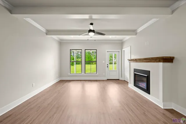 $195,500 | 8007 Arnold Road, Unit 3E, Denham Springs, LA 70726