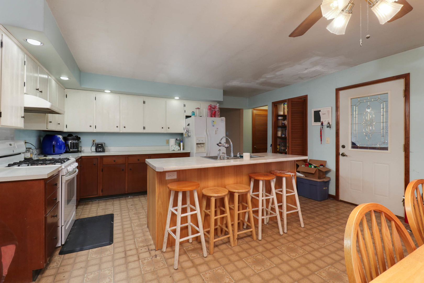 107 East Gridley Road Gridley, IL 61744 - Photo 8 of 35