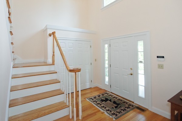 84 Shade Street Lexington, MA 02421 - Photo 3 of 23