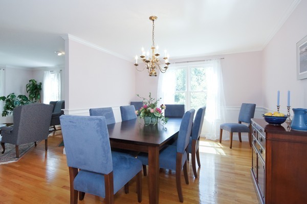 84 Shade Street Lexington, MA 02421 - Photo 6 of 23