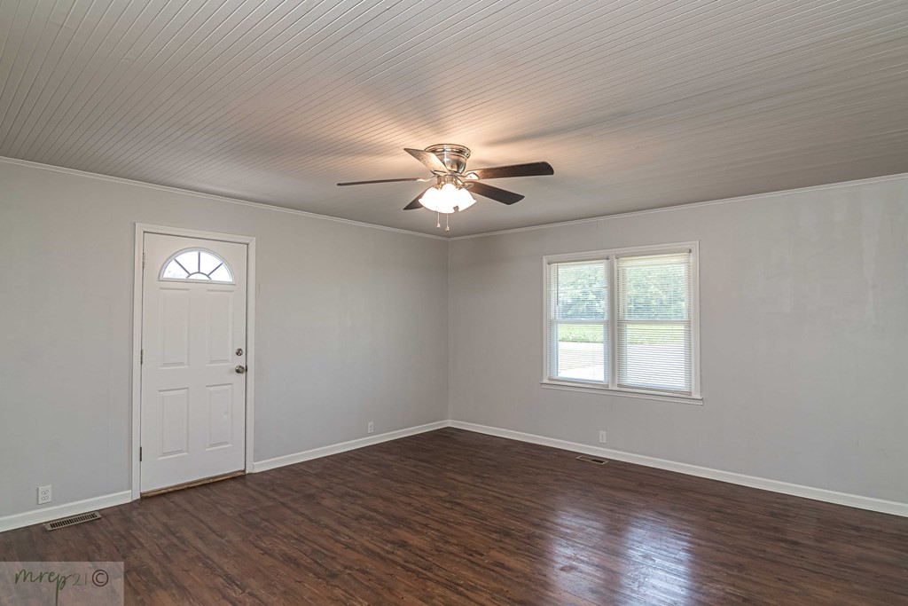 761 Crows Foot Road Mount Olive, NC 28365 - Photo 15 of 36