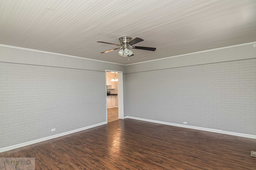 761 Crows Foot Road Mount Olive, NC 28365 - Photo 16 of 36