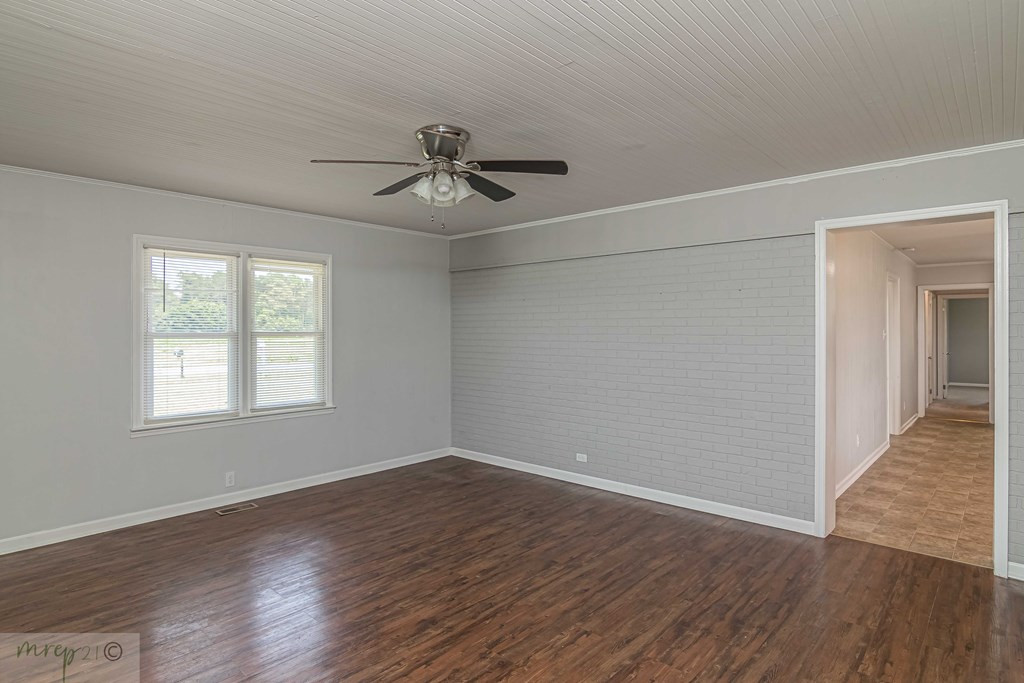 761 Crows Foot Road Mount Olive, NC 28365 - Photo 17 of 36