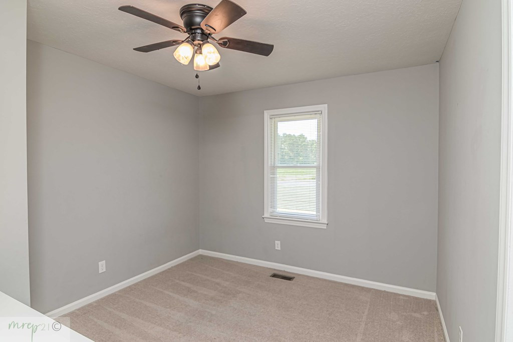 761 Crows Foot Road Mount Olive, NC 28365 - Photo 20 of 36