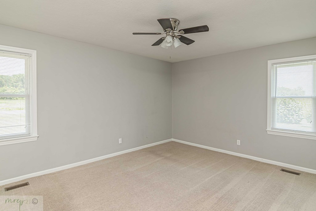 761 Crows Foot Road Mount Olive, NC 28365 - Photo 21 of 36