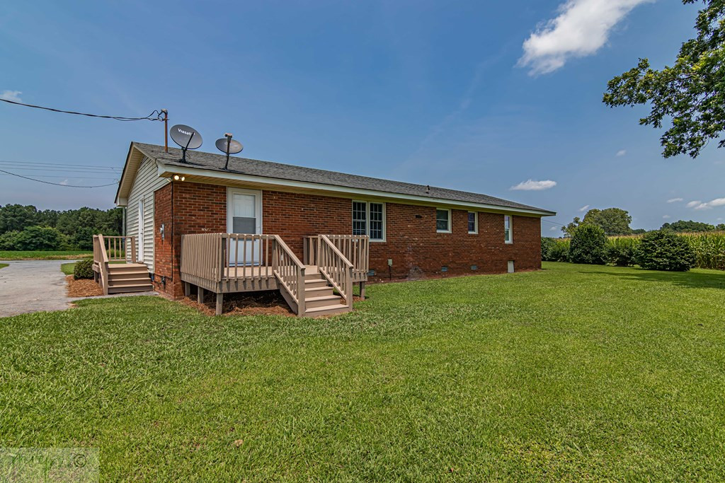 761 Crows Foot Road Mount Olive, NC 28365 - Photo 32 of 36