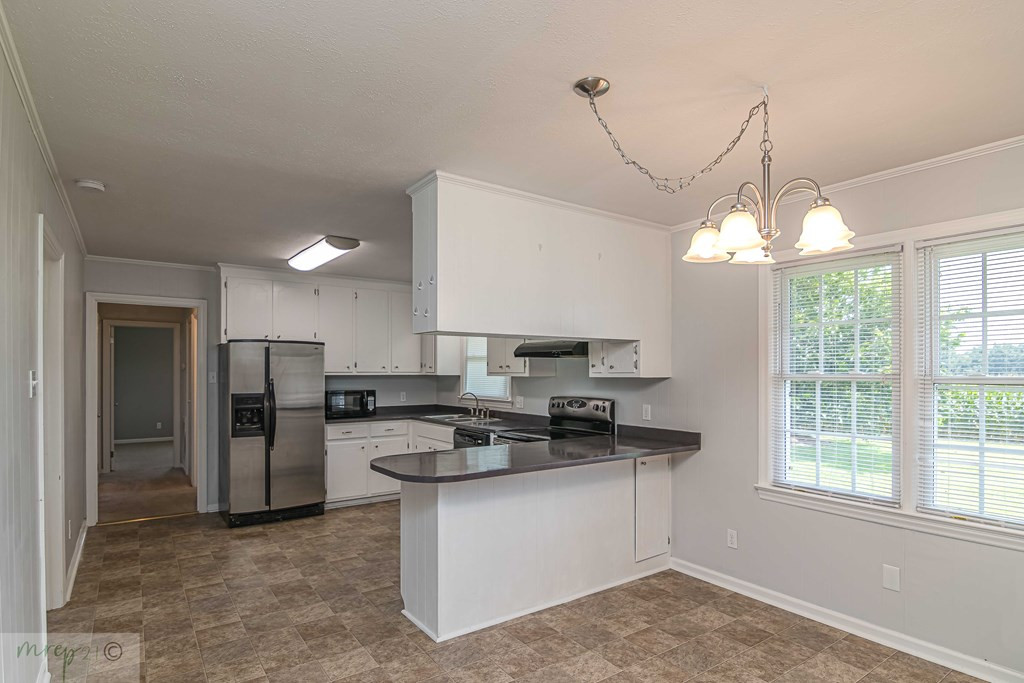 761 Crows Foot Road Mount Olive, NC 28365 - Photo 10 of 36