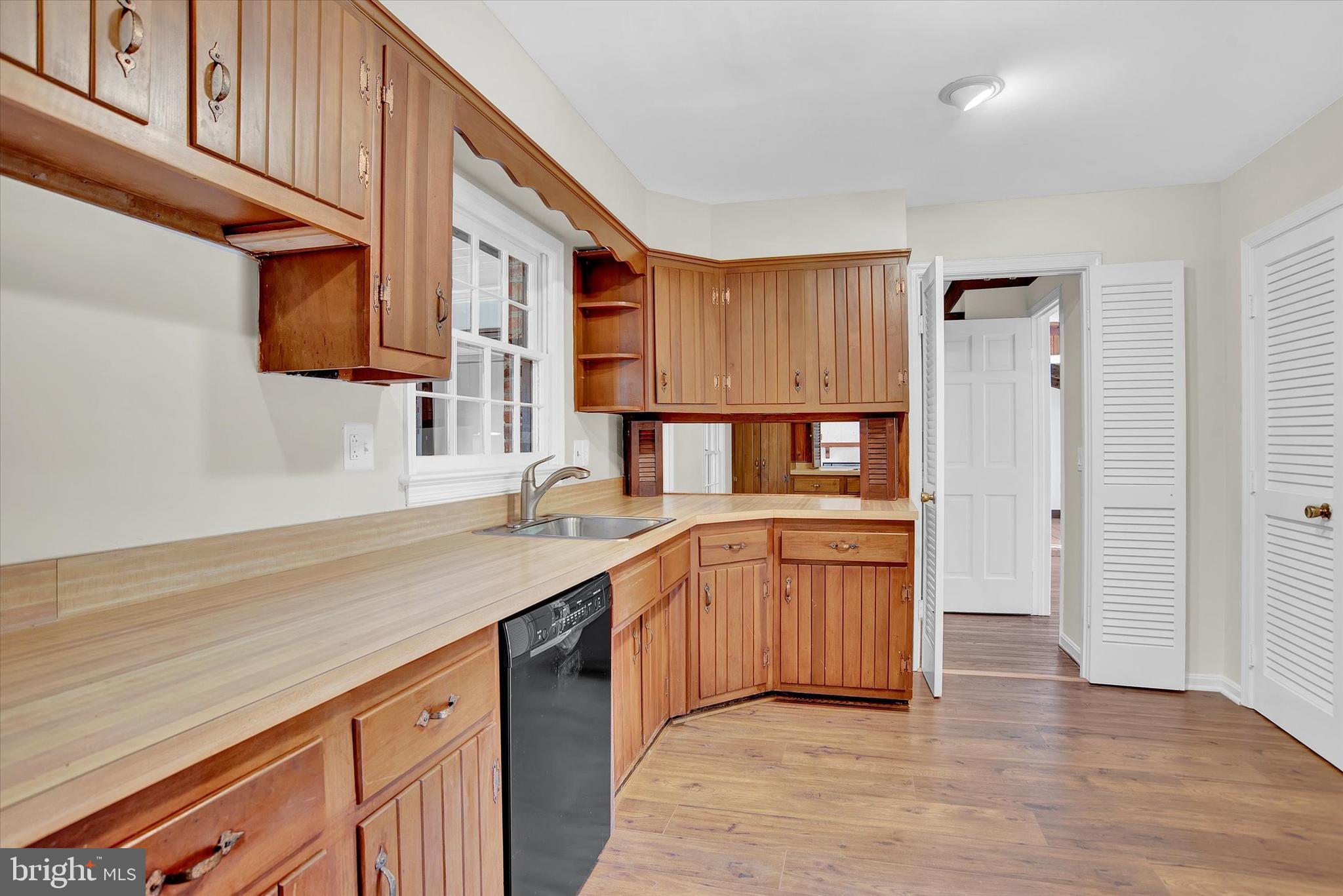 513 Highgate Terrace Silver Spring, MD 20904 - Photo 19 of 34 Gallery Image 19