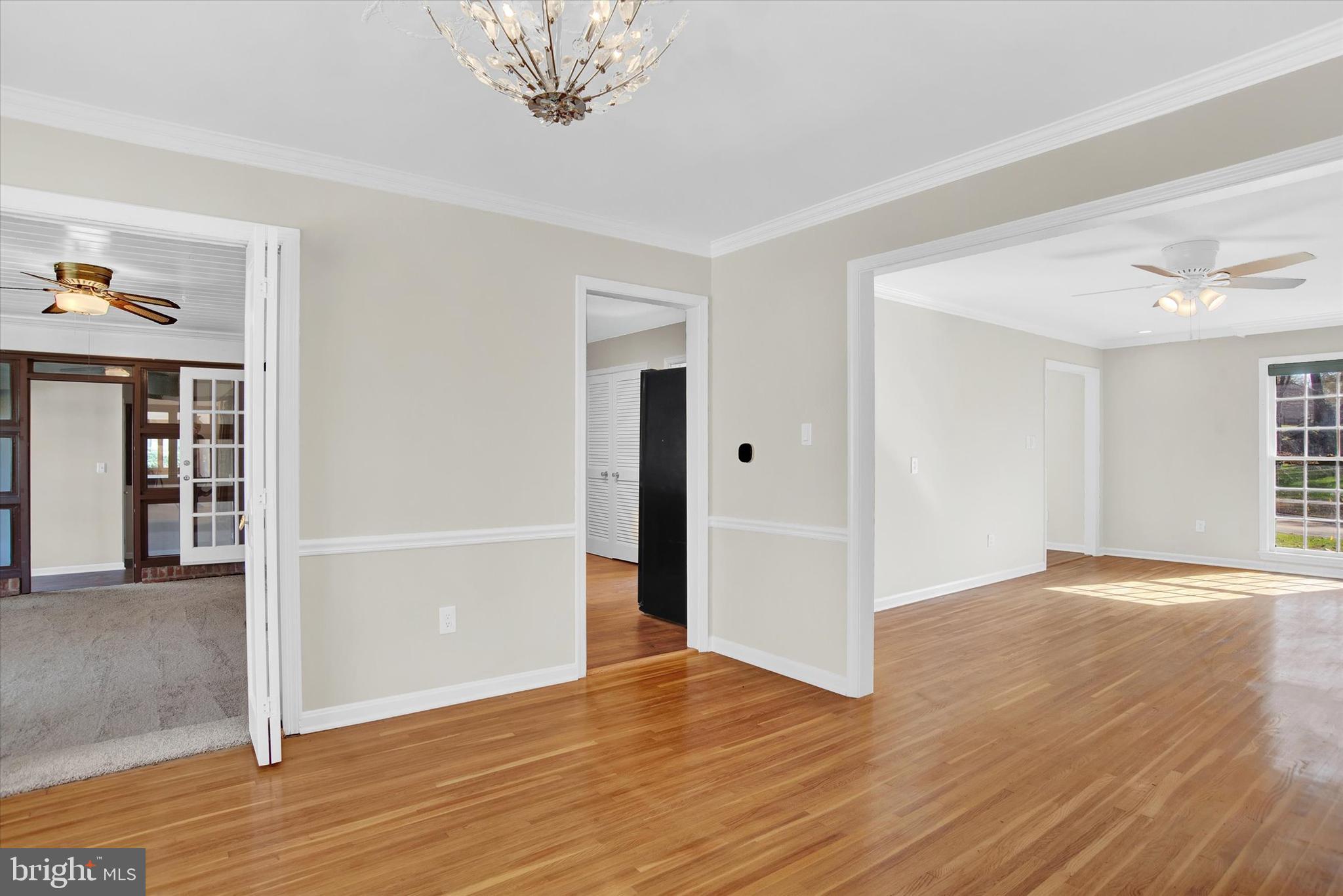 513 Highgate Terrace Silver Spring, MD 20904 - Photo 6 of 34 CUSTOM TRIM