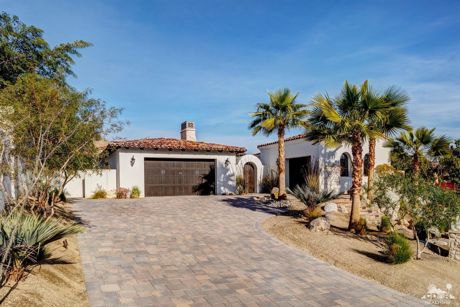18 Rockcrest Drive Rancho Mirage, CA 92270 - Photo 5 of 35 a view of a house with a yard