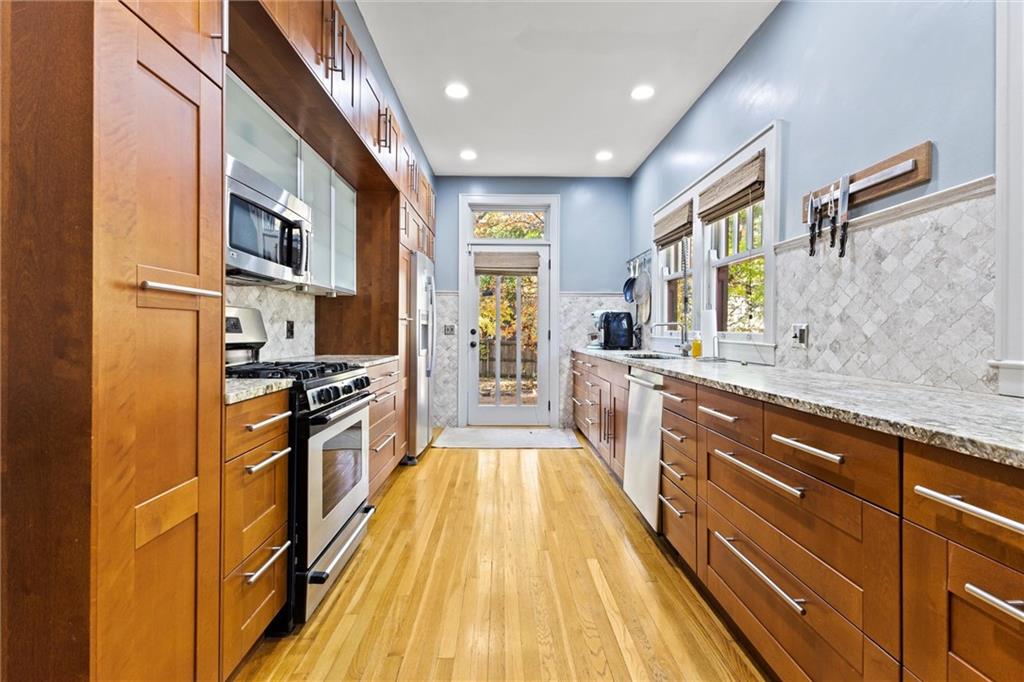 3800 Genessee Street Kansas City, MO 64111 - Photo 14 of 50