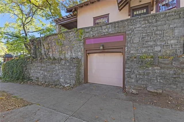 $585,000 | 3800 Genessee Street, Kansas City, MO 64111