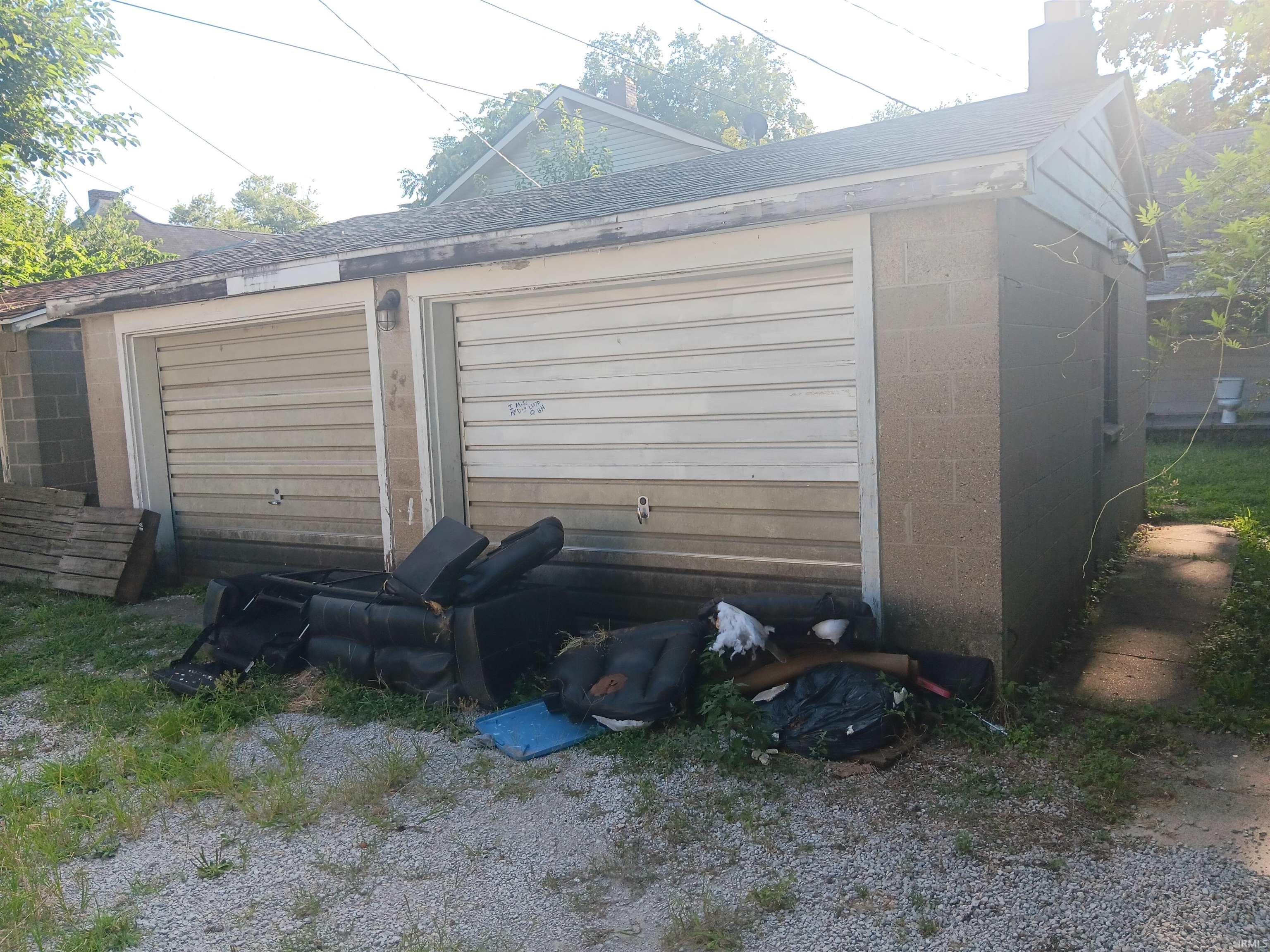 310 South 17th Street Terre Haute, IN 47807 - Photo 3 of 26