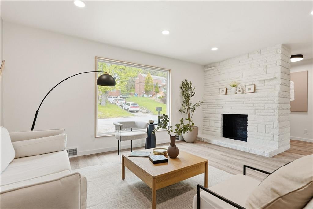 8032 Aber Road Verona, PA 15147 - Photo 10 of 37 Gallery Image 10