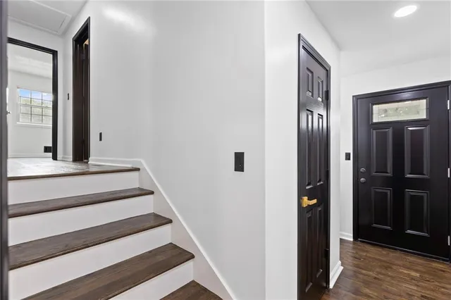 $750,000 | 9319 East 105th Street, Kansas City, MO 64134