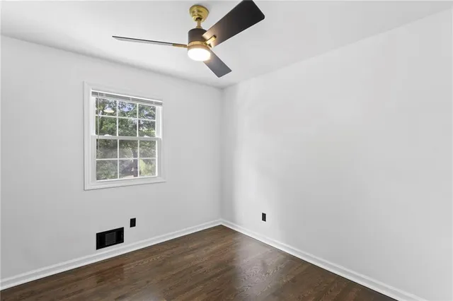 $750,000 | 9319 East 105th Street, Kansas City, MO 64134