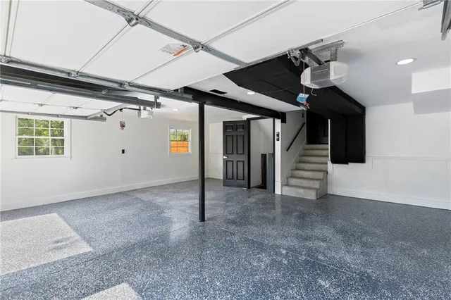 $750,000 | 9319 East 105th Street, Kansas City, MO 64134