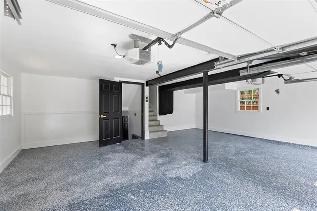 $750,000 | 9319 East 105th Street, Kansas City, MO 64134