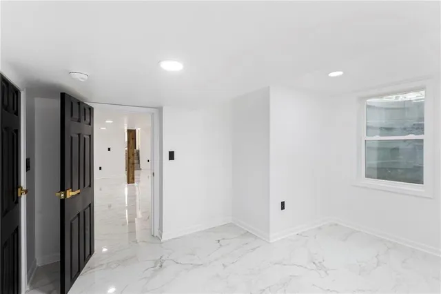 $750,000 | 9319 East 105th Street, Kansas City, MO 64134