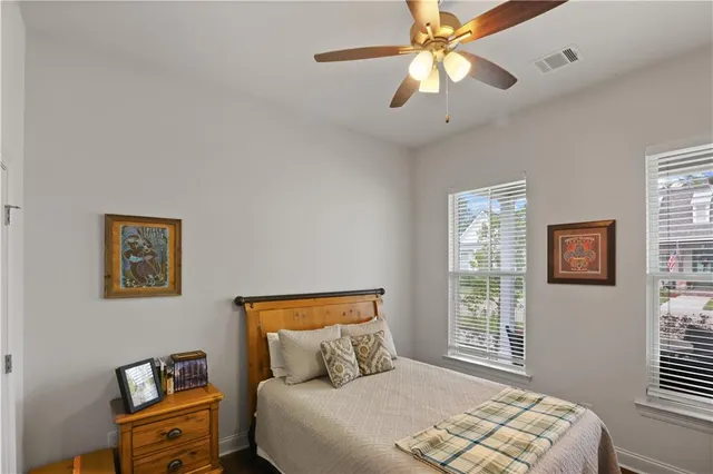 $2,750 | 1632 Continental Drive, Covington, LA 70433