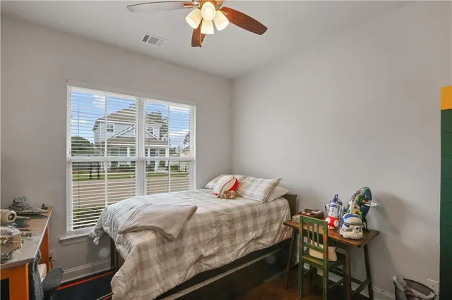 $2,750 | 1632 Continental Drive, Covington, LA 70433