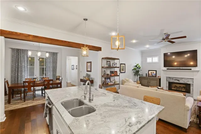 $2,750 | 1632 Continental Drive, Covington, LA 70433