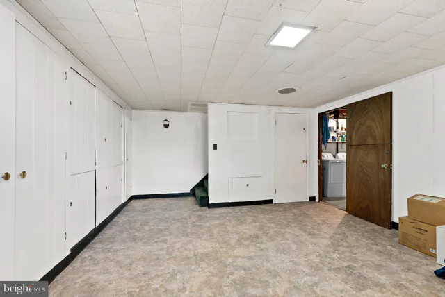 $315,000 | 8 Winthrop Court, Towson, MD 21204