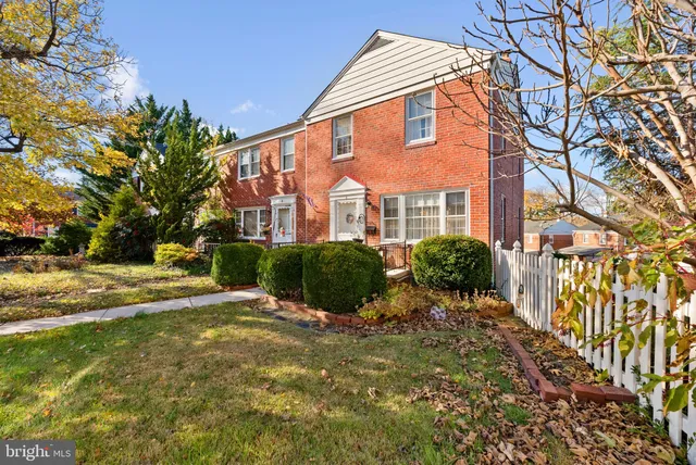 $315,000 | 8 Winthrop Court, Towson, MD 21204