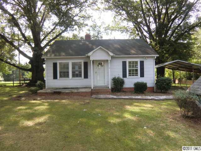 21115 Torrence Chapel Road Cornelius, NC 28031 - Photo 1 of 8 Gallery Image 1