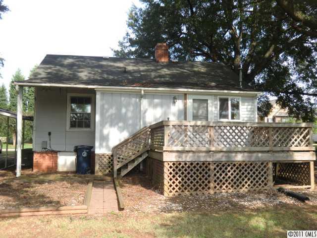21115 Torrence Chapel Road Cornelius, NC 28031 - Photo 2 of 8 Gallery Image 2