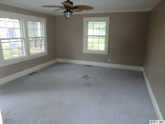 21115 Torrence Chapel Road Cornelius, NC 28031 - Photo 3 of 8 Gallery Image 3