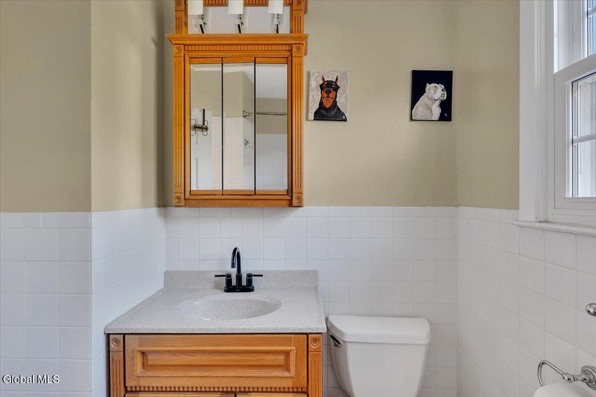 123 Fonda Road Waterford, NY 12188 - Photo 16 of 56 16-P1590440