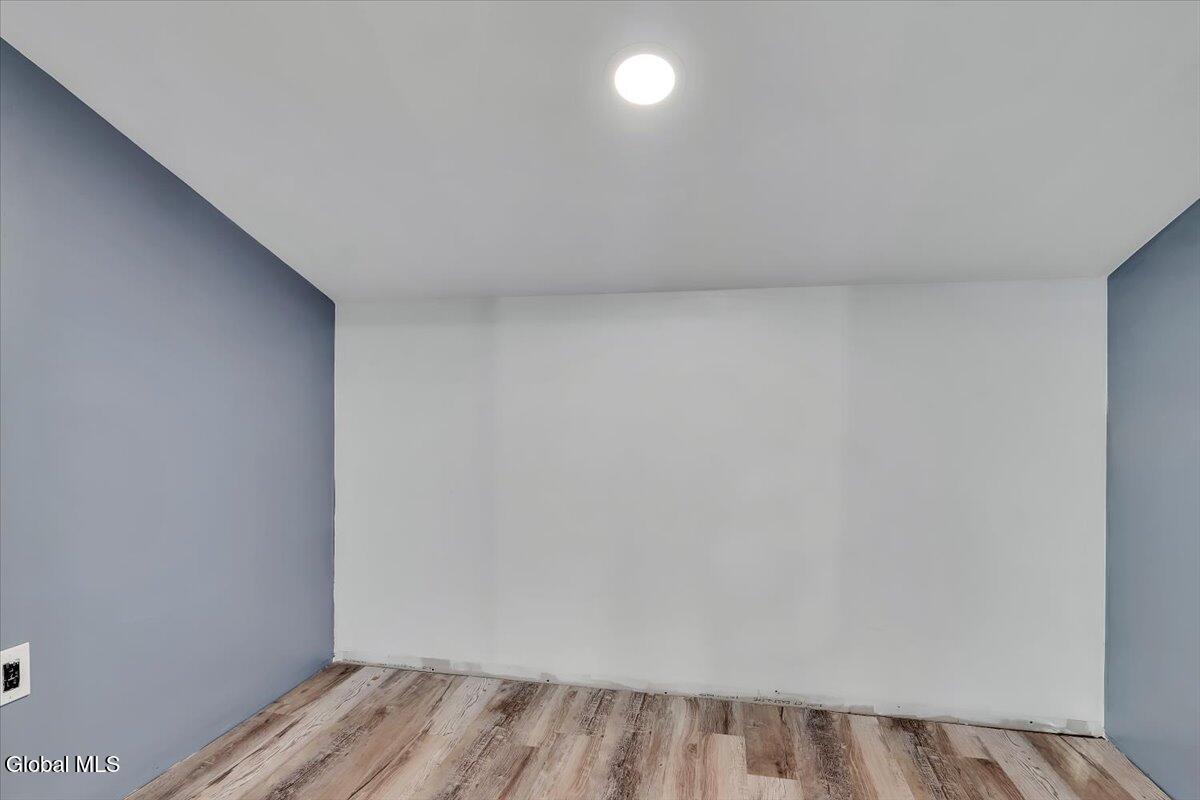 123 Fonda Road Waterford, NY 12188 - Photo 24 of 56 24-P1590479