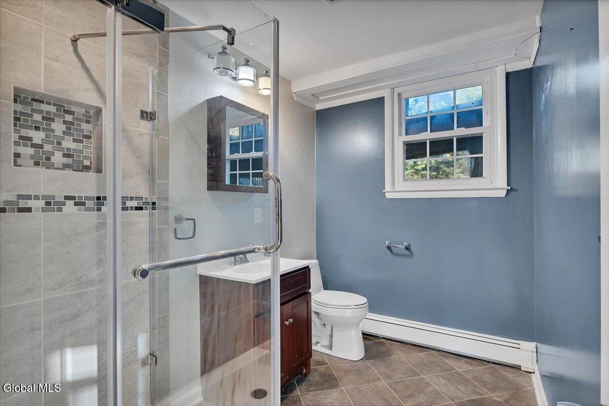 123 Fonda Road Waterford, NY 12188 - Photo 33 of 56 33-P1590509