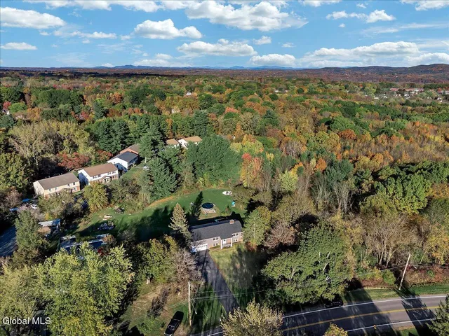 $400,000 | 123 Fonda Road, Waterford, NY 12188